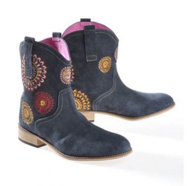 http://www.deerberg.at/catalog/product/3691/3807871/damen/schuhe/stiefeletten/deerberg-margit-schwarz-pink