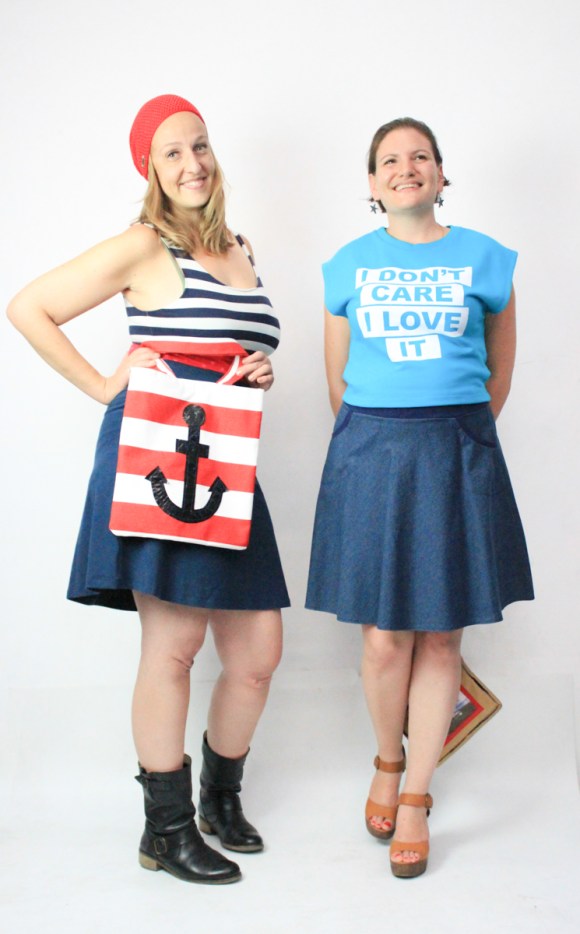 Meine Sachen:  Mütze: YOMAMA Kleid: Evetke  Tasche: ako Ruths Outfit muss ich erst erfragen. Aber bitte ist dieses Shirt cool?! 